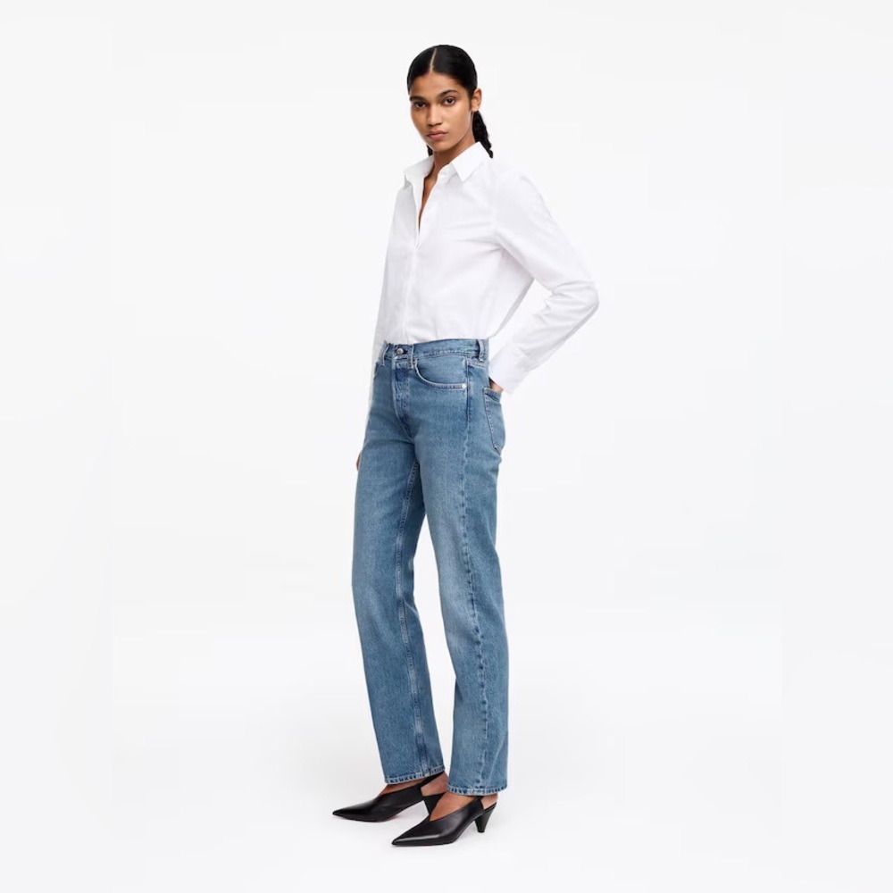 NWOT - Arket Snow Straight Jeans